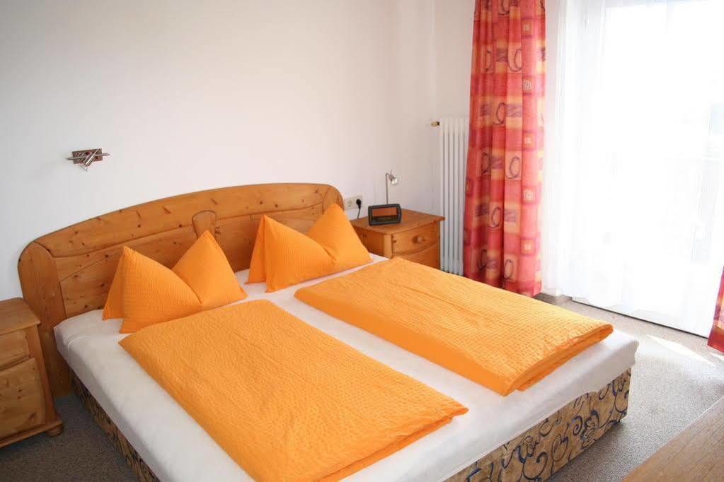 Fruehstueckspension Alpenrose Bed & Breakfast Iselsberg 외부 사진